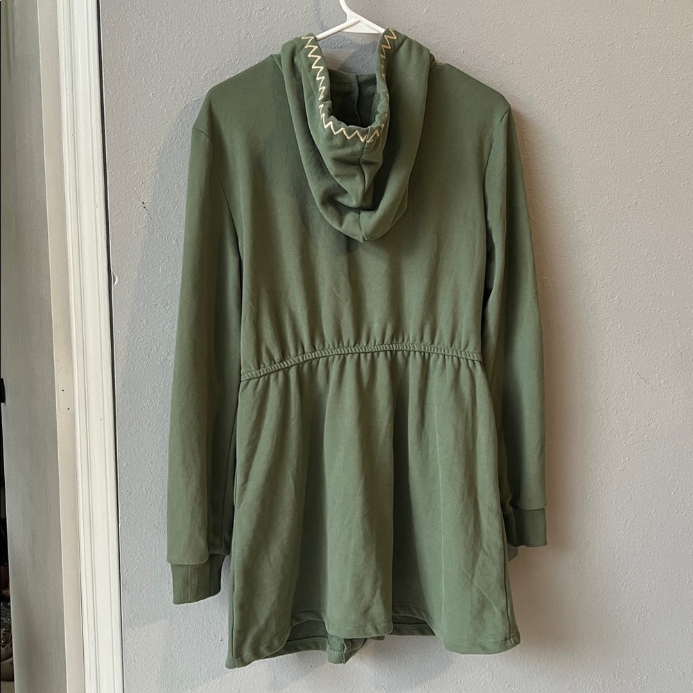 Solitaire Green Embroidered Utility Jacket - Picture 3 of 7